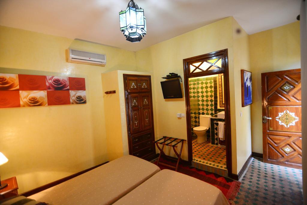 Riad Assilah Szoba fotó